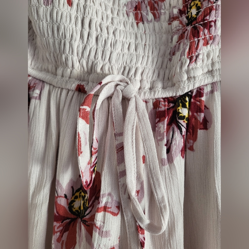 NWT Band of Gypsies Bandeau Pale Pink/Lavender Floral Romper size XS - Picture 7 of 10